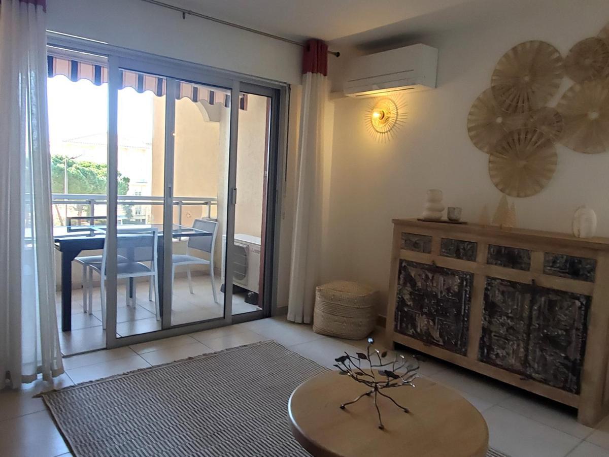 Frejus Plage Le Capitole T2 35M2 Climatise Balcon Exterior foto